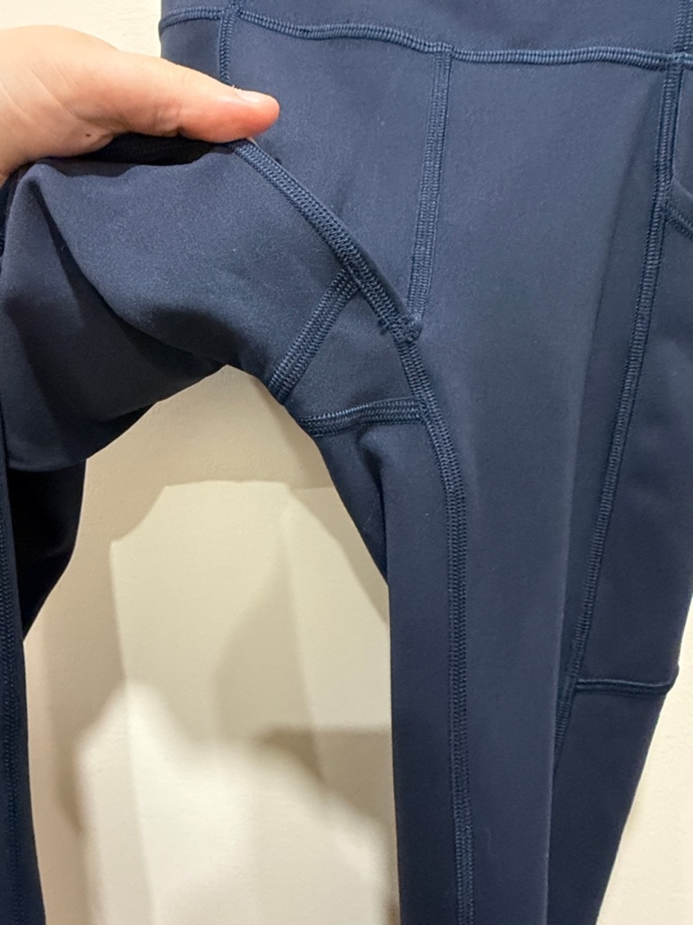 NWOT Lululemon Invigorate High-Rise Tight 25" in True Navy - Picture 6 of 10